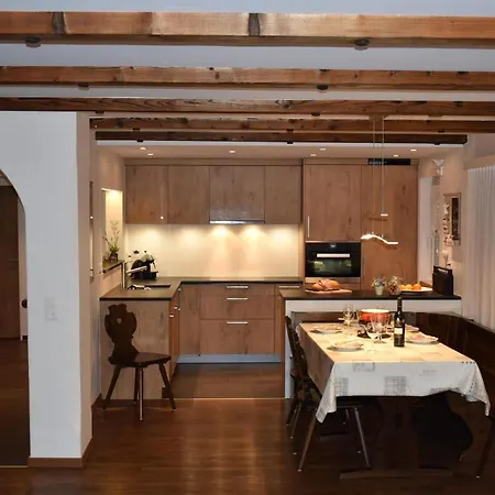 Helvetia Lägenhet Lenzerheide