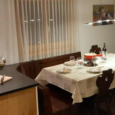 Helvetia 2. Stock Apartment *